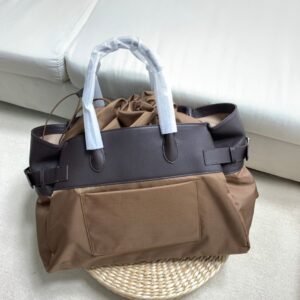 Large-capacity Travel Commuter Handbag Tote Unisex Niche Bags